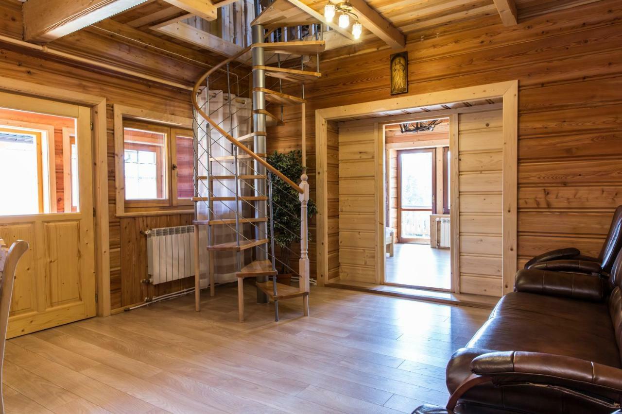 Udanypobyt Apartament Przy Lesie 코스실리스코 외부 사진