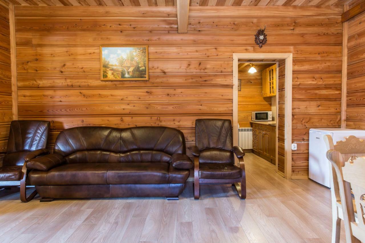 Udanypobyt Apartament Przy Lesie 코스실리스코 외부 사진